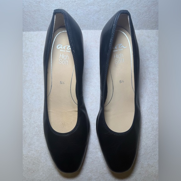 Ara Veda Women's Black Leather Pump Stacked Block Heel, US Size 5 1/2 - Picture 4 of 11